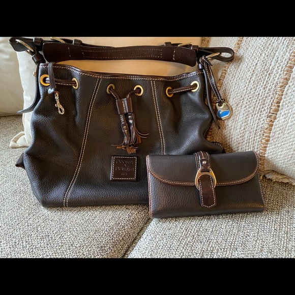 Dooney & Bourke Handbags - Dooney & Bourke Leather Shoulder Bag & Wallet